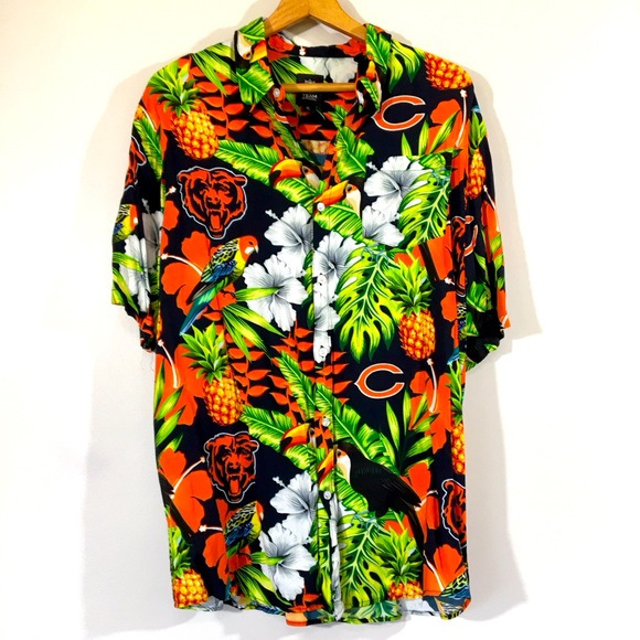 NFL Team Apparel Chicago Bears Logo Hawiian Button Up Shirt - Picture 1 of 10